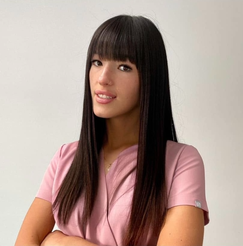 Zofia Stępień – Stylistka rzęs i brwi w Pod Koroną